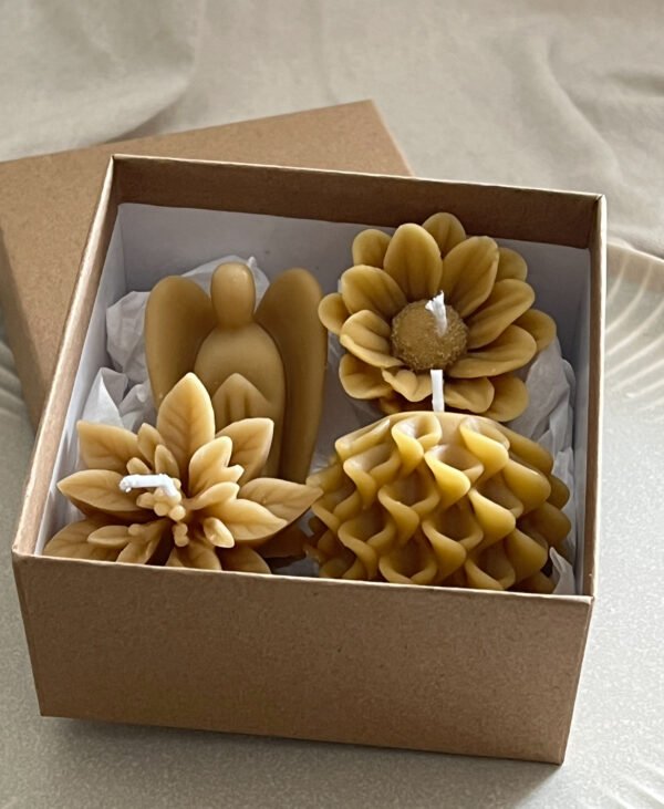 Handmade 4 Piece Bees Wax Christmas Set - Image 2