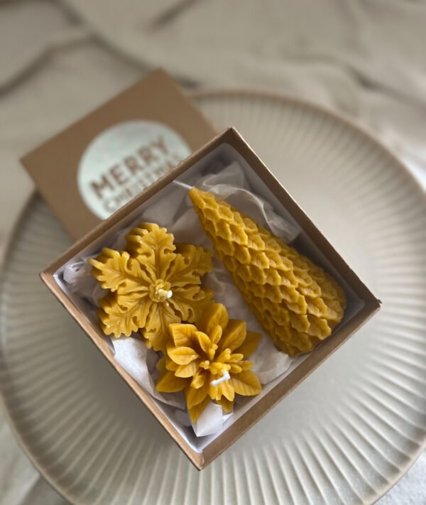 Handmade 3 Piece Bees Wax Christmas Set - Image 3