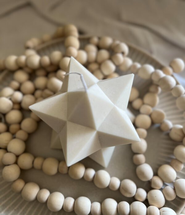 3D Geometric Star Natural Soy Candle