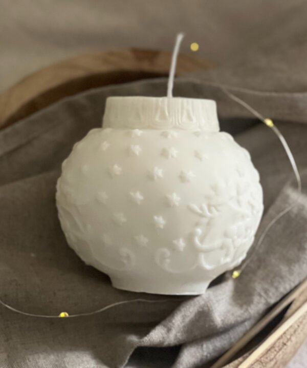 Large Nativity Soy Snow Globe Candle - Image 2