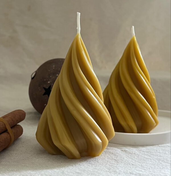 Medium Bees Wax Swirl Christmas Tree Candle