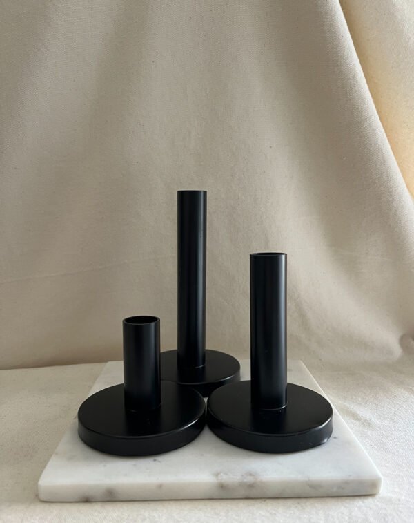 Minimalist 3-Piece Black Candle Holder Set
