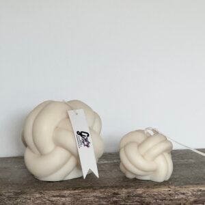 KNOT candles