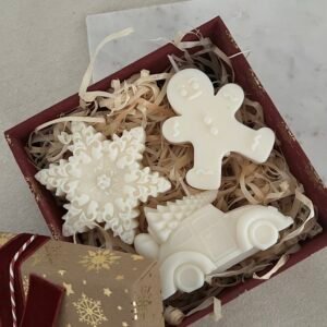 1x Canola Wax Festive Trio Gift Set
