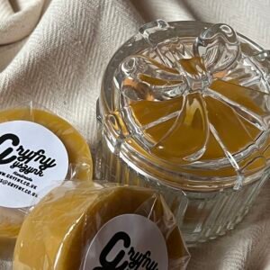 Luxury Beeswax Candle in Glass Present Jar