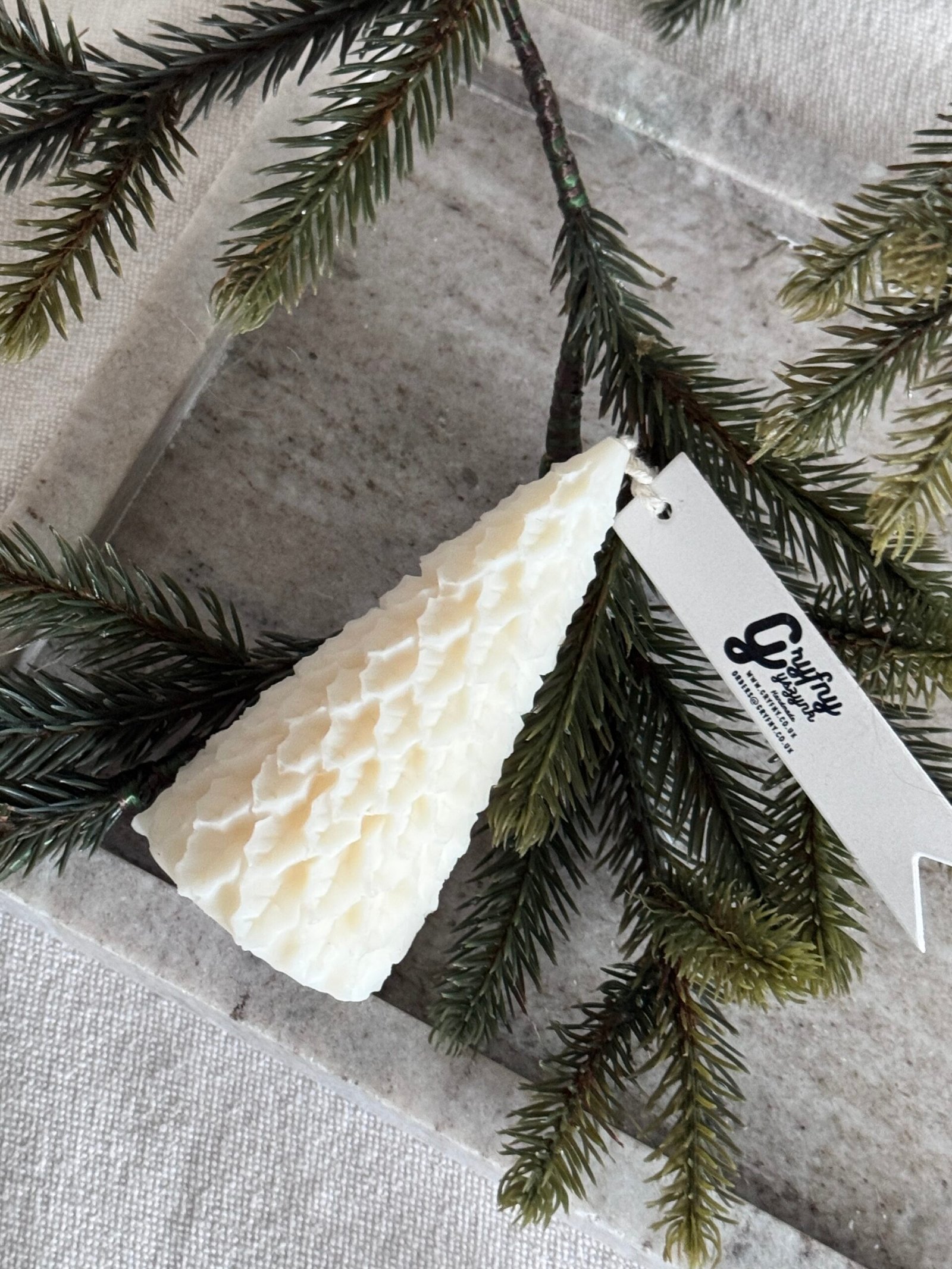 TREE Candle - Image 3