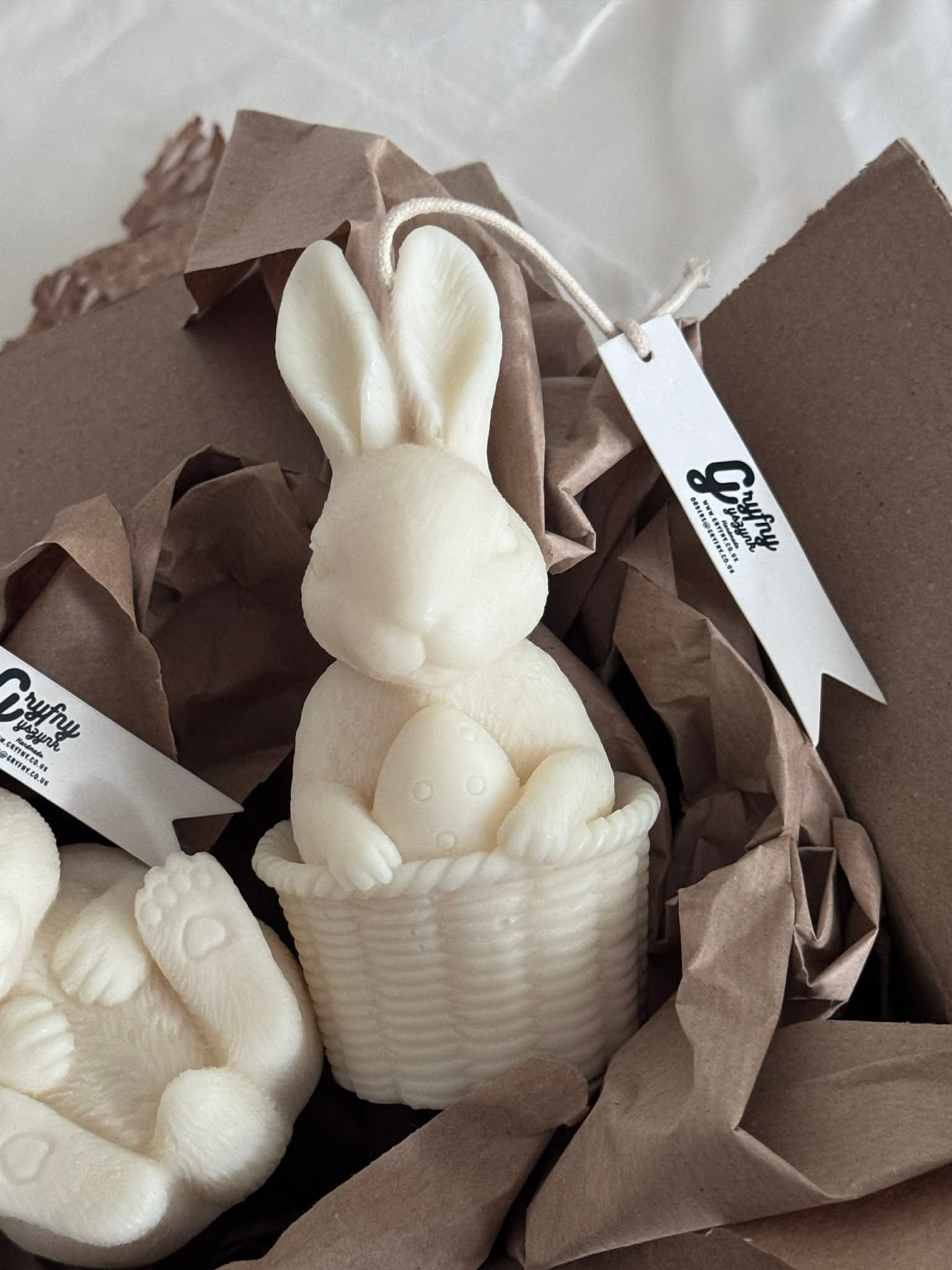 1X RABBIT Candle - Image 2