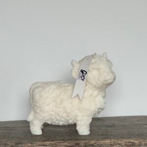 HIGHLAND COW candle