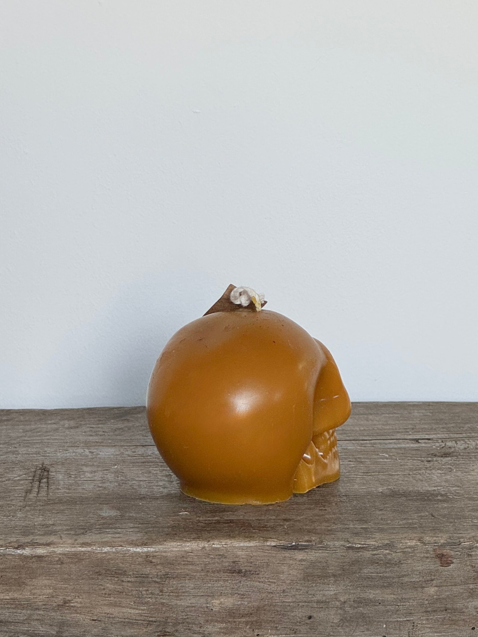 SKULL candle - Image 3